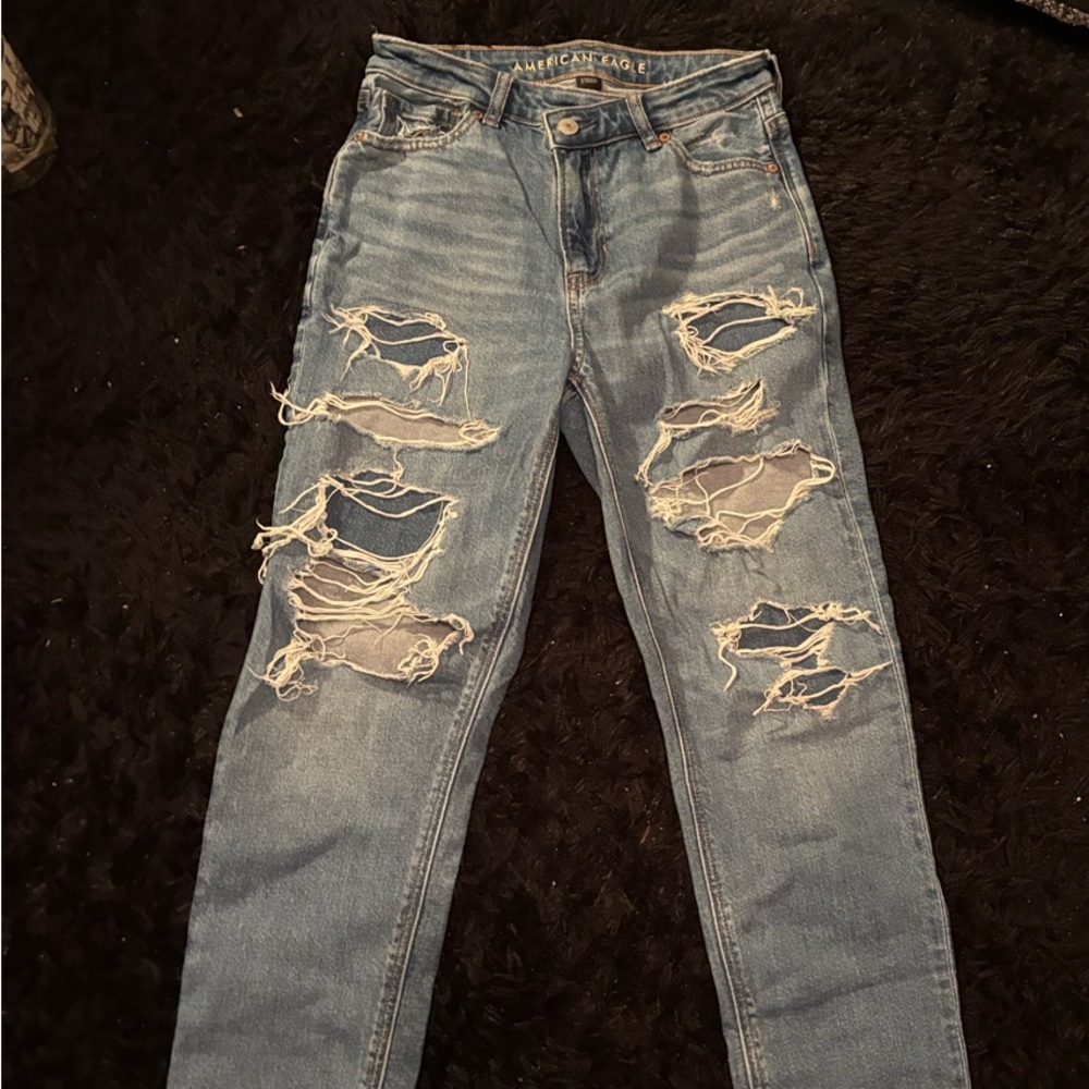 American Eagle Outfitters Blue Distressed Boyfriend Jeans